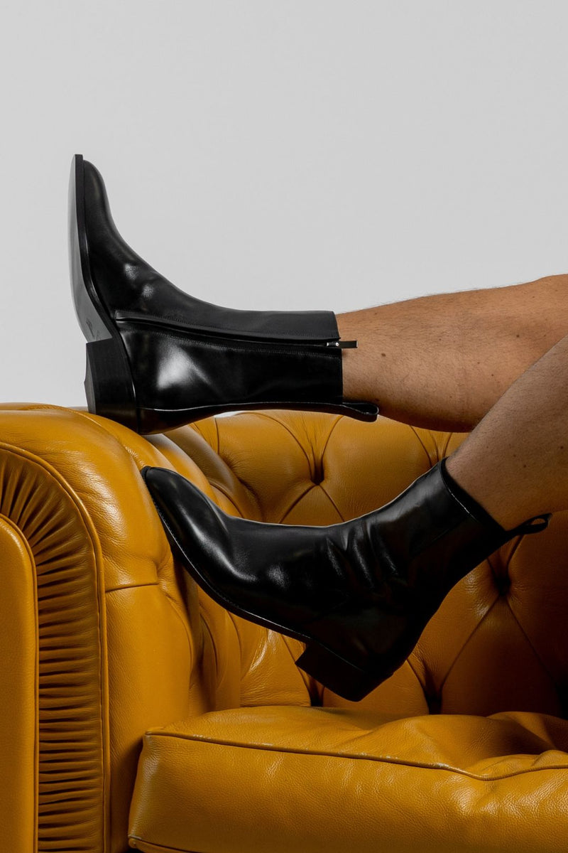 BOOTS – POCHLY